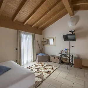 Hotel Villa Colico מלון